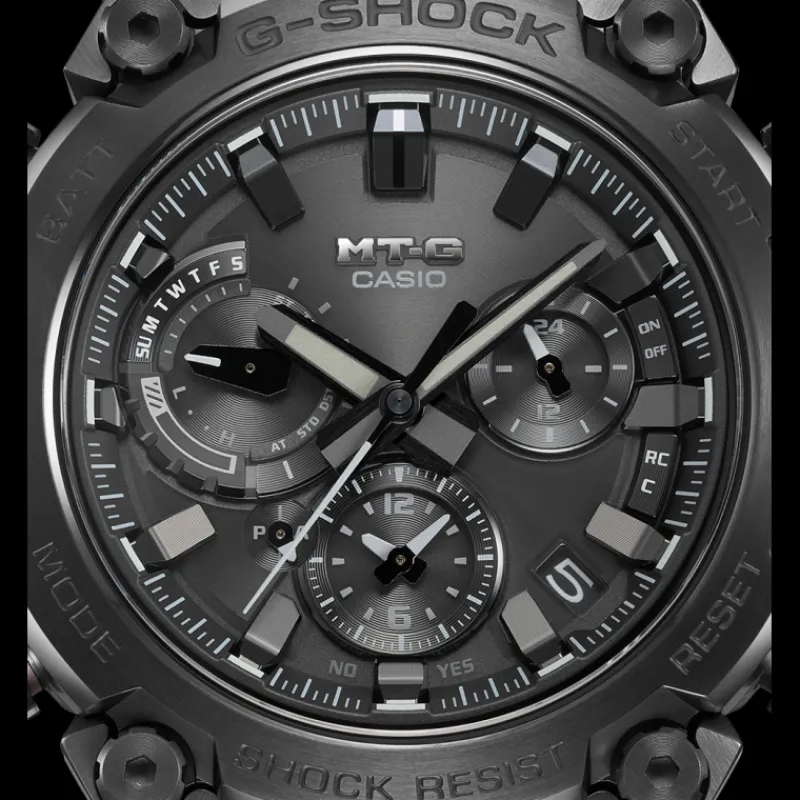 G-Shock connectée et solaireMTG-B3000B-1AER<Casio Hot